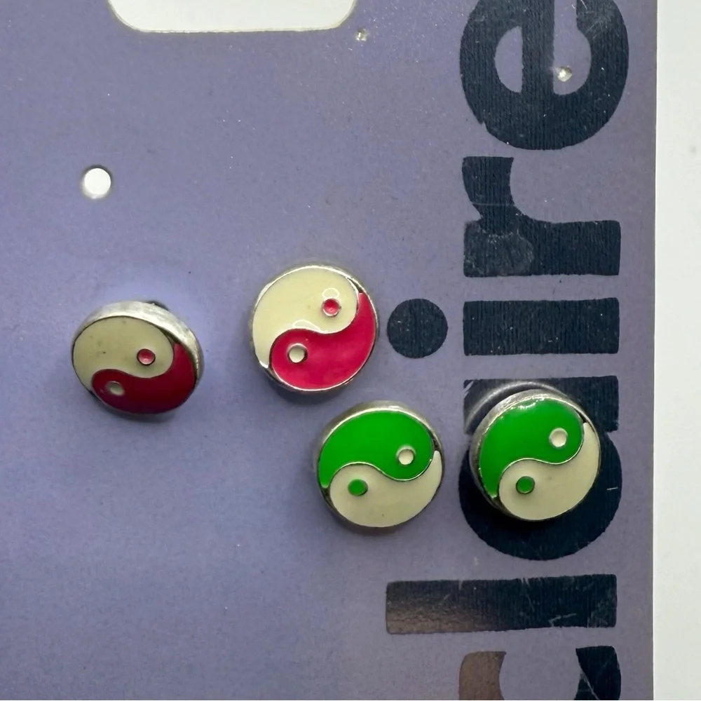Claire's Kids Yin Yang and Baseball Stud Earrings Set - Pink, Green, Brown